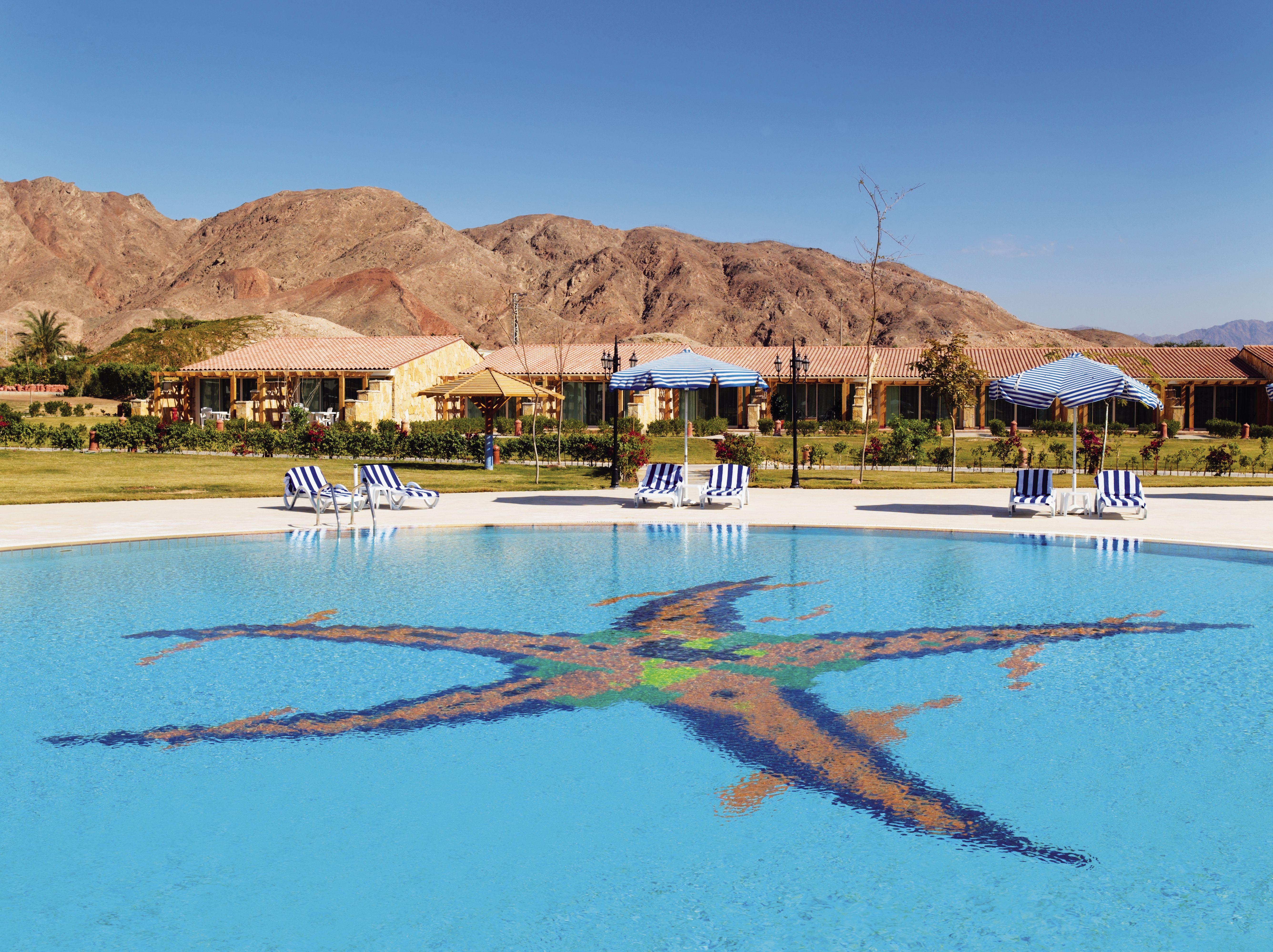 Название таба. Taba Египет. Отель Movenpick Taba. Мовенпик Таба Египет. Mövenpick Resort Таба.